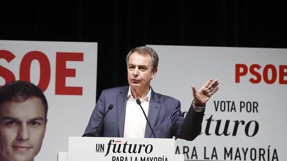 Zapatero advierte a Podemos de que la socialdemocracia es patrimonio del PSOE y ««nadie nos la quitará»