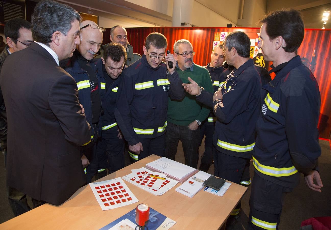 El V Centenario del Cuerpo de Bomberos ya cuenta con un matasellos y sello conmemorativos