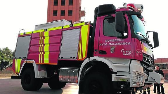 Estupefacción entre los bomberos por la compra de un camión forestal