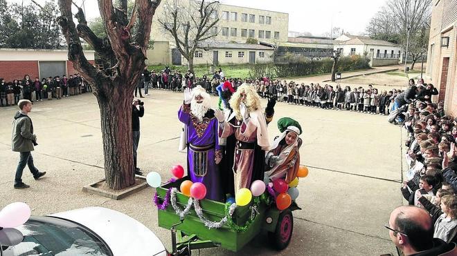 Los alumnos del colegio Santa Teresa recaudan fondos para un Centro de la Mujer en Ecuador