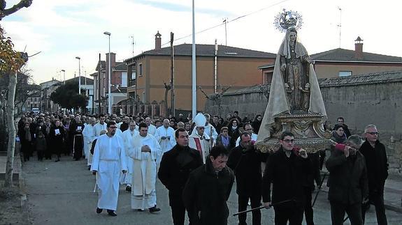 La apertura de la Puerta Santa de Cantalapiedra dará paso a otros actos