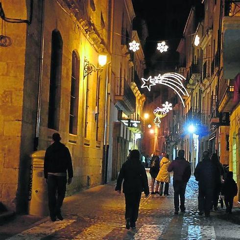 Afecir anima a los vecinos a comprar a lo largo del año en Ciudad Rodrigo