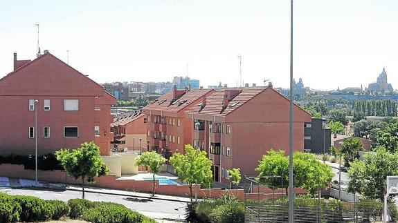 El PSOE reclama que se aplique el recargo del IBI a las viviendas vacías