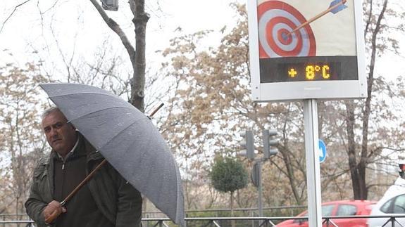 El fuerte viento y la lluvia se adueñan de Castilla y León