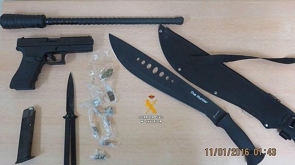 Tres detenidos en Peñaranda como autores de un robo con violencia