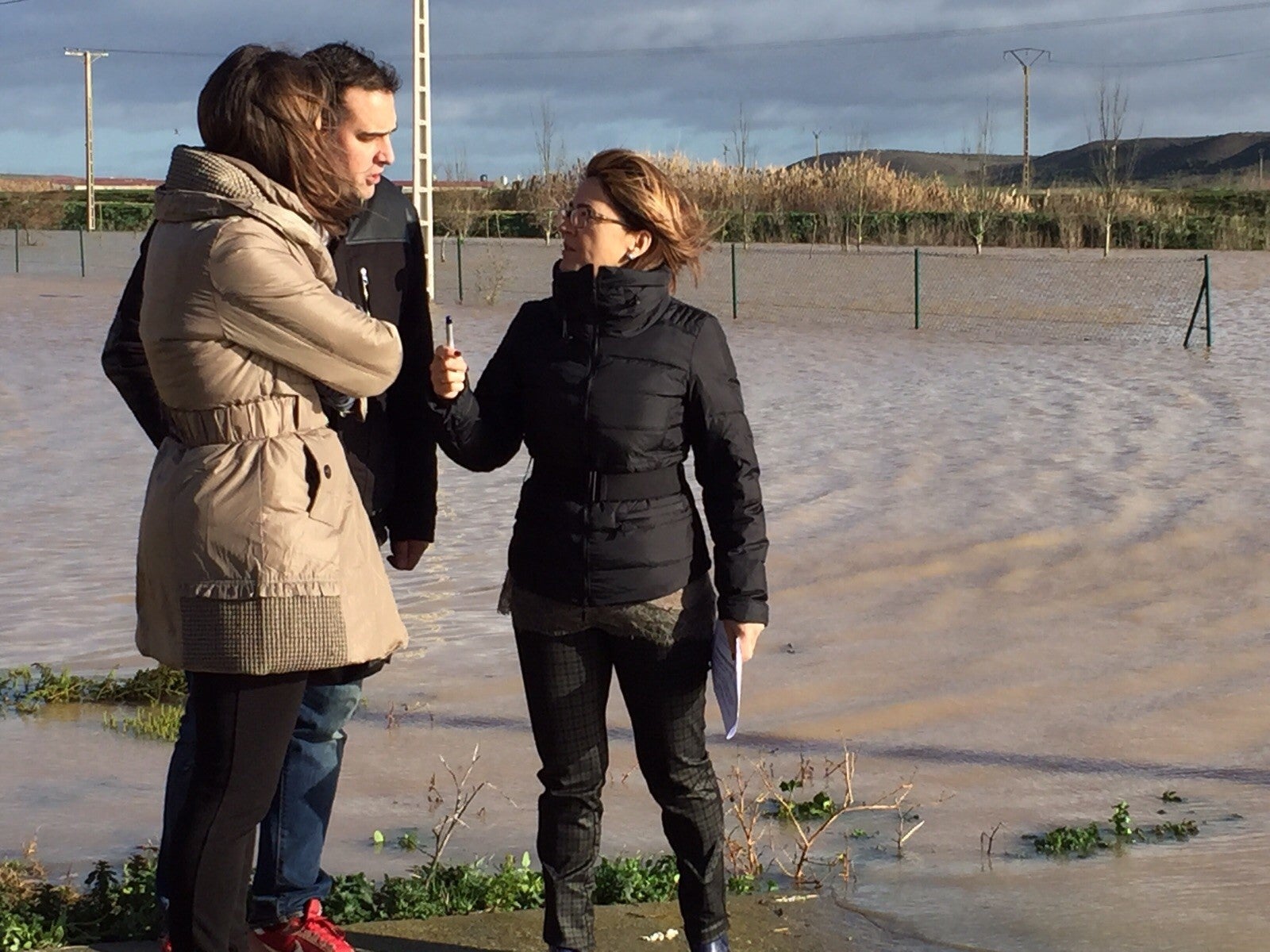 El temporal da un respiro a Zamora tras anegar tierras de labor, carreteras y calles