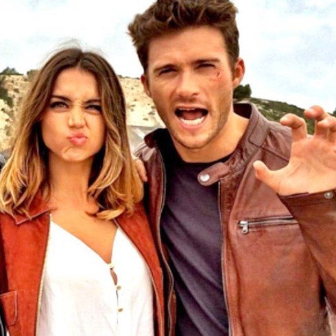 Ana de Armas mantiene una excelente relación con Scott Eastwood