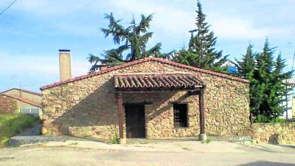El Ayuntamiento de Frades denuncia que el municipio lleva dos semanas sin teléfono