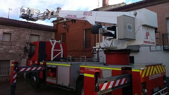 Incendio en una vivienda de Encinas de Esgueva