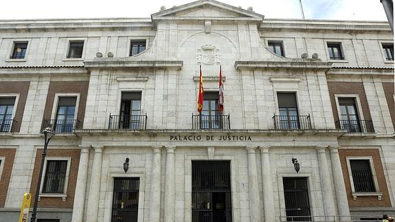 Juzgan a un funcionario por quedarse presuntamente con el dinero de la venta de cable robado al Ayuntamiento
