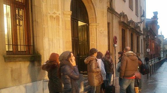 La selección del jurado abre el juicio de Isabel Carrasco