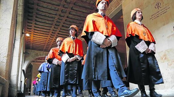 Usal y Upsa exacerban la fractura por Santo Tomás al solapar sus actos