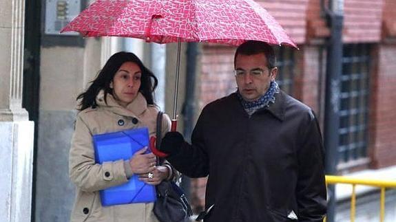 «Raquel no estaba bloqueada ni preocupada el día del entierro»