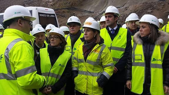 La alta velocidad llegará a Sanabria este año y a Galicia en 2018