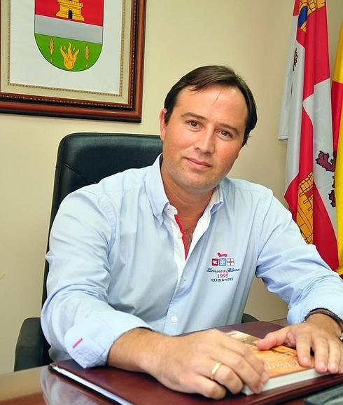 Las dobles dietas del alcalde de Carpio