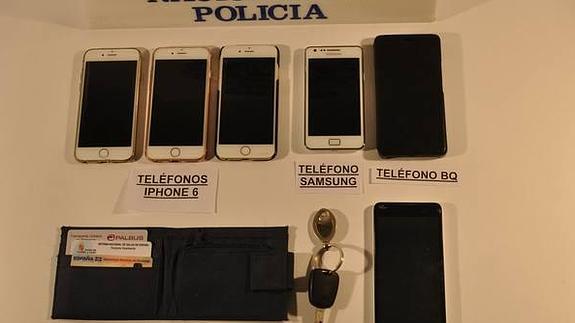 Cuatro detenidos por el robo de más de 30 móviles en bares