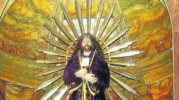 Las cofradías aceleran los preparativos de la Semana Santa ante su proximidad