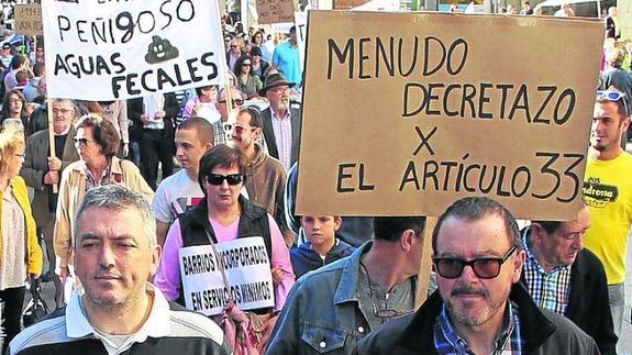 Los barrios incorporados recogen «buenas palabras» de su reunión con la alcaldesa