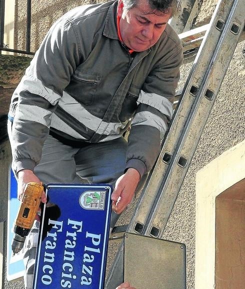 Los briqueros cambian el franquismo por la gacería