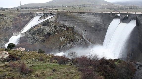 Desciende el caudal de las cabeceras de los ríos, preocupan las crecidas en los tramos bajos