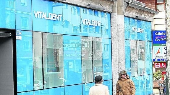 La única clínica de Vitaldent en Segovia mantiene su actividad «normal»
