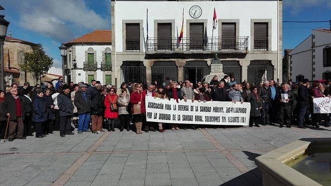 Más de 200 personas reclaman una sanidad pública «digna» en la comarca de Sayago