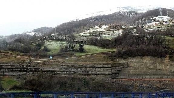 Fomento no logra contener la ladera de Campomanes de la Variante de Pajares y deja en el tintero su finalización