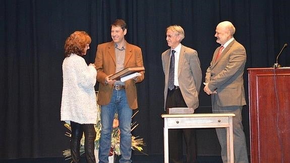 Antón Pombo recoge en Belorado el III Premio Aymeric Picaud