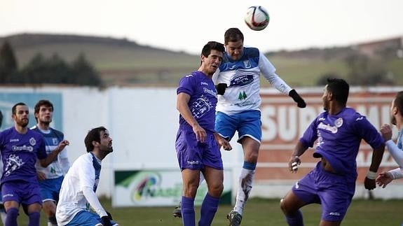 El Cristo mereció la victoria ante el Almazán