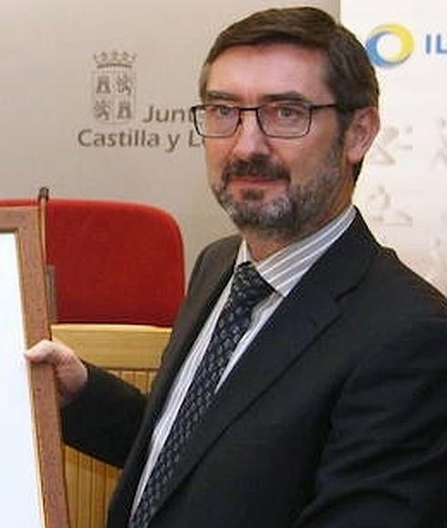 «En Castilla y León será más fácil llegar a acuerdos que en Madrid»