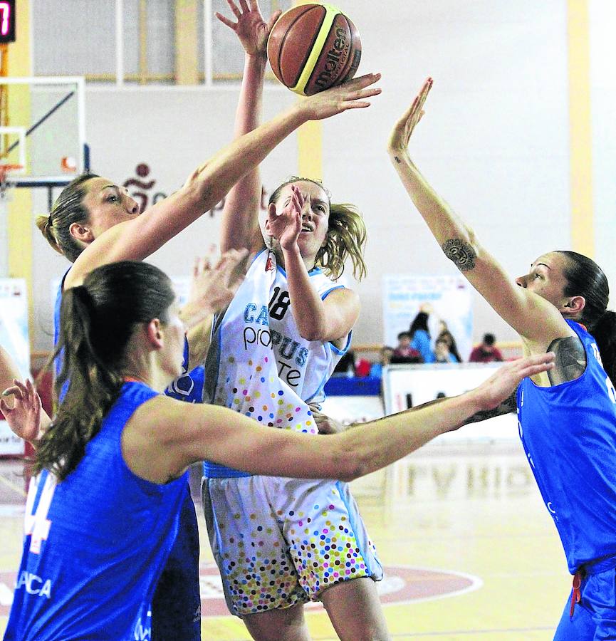 Avenida hace del oficio su ley