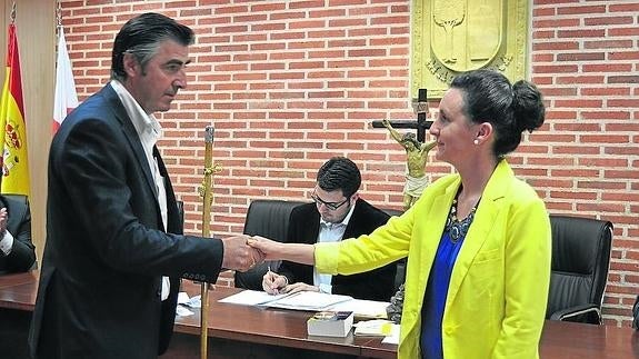 Amenazas de muerte a una edil del PSOE de Macotera por un posible moción