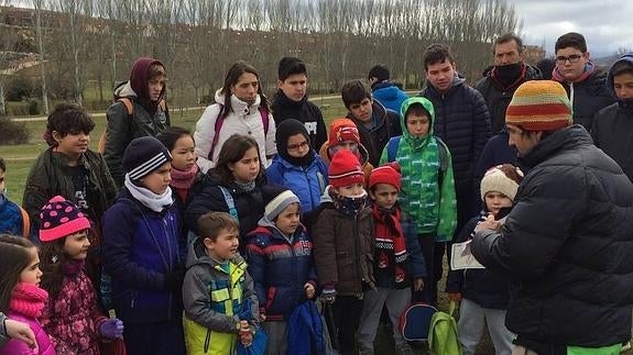 350 escolares participan en la final de Orientación Deportiva