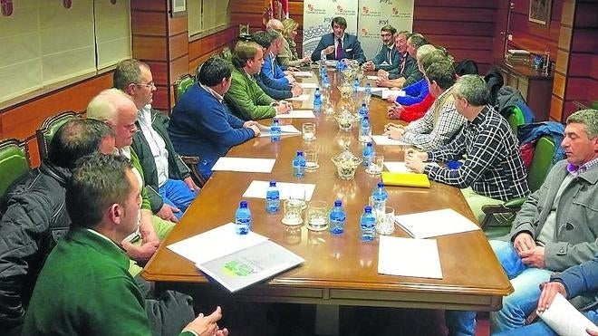 Continúan los ataques de lobos mientras los ganaderos piden efectividad a la Junta