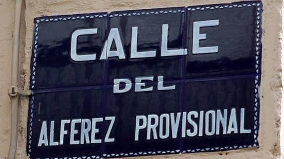 Alféreces y sargentos buscan sustitutos en el callejero de Segovia