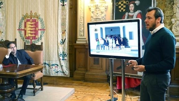 Puente asegura que el viaje a la India supuso un gasto de 2.400 euros