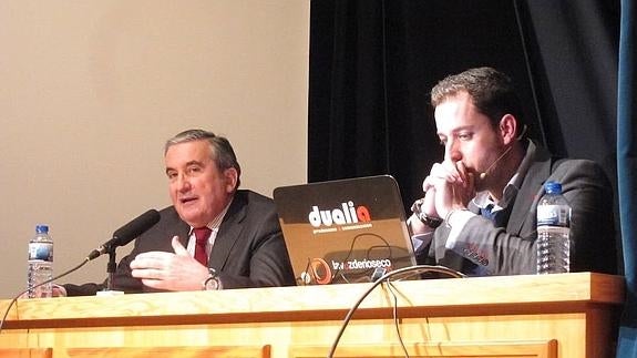 José Ángel Gallego propone un archivo de imágenes de la Semana Santa de Rioseco