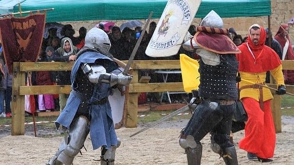 La 'Champions' de los combates medievales se juega en Pedraza