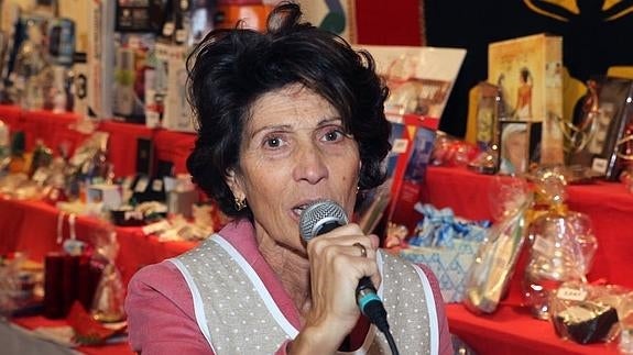 La presidenta de la AECC llama a la movilización por la gestión de tratamientos de radioterapia