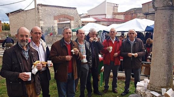 Un millar de bocadillos en la degustación de Vallelado