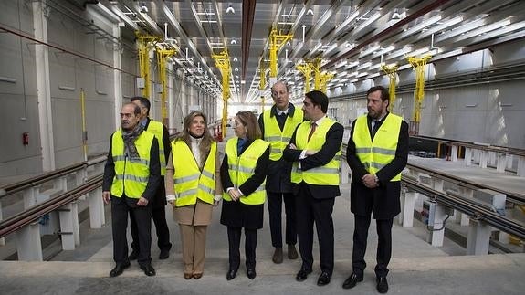 La ministra confirma que la puesta en marcha de los nuevos talleres de Renfe se iniciará en junio