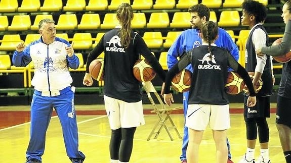 Despedida casera a la Liga de Avenida