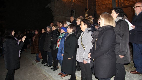 La procesión del ‘Miserere’ recorre la noche del Miércoles Santo los barrios la Judería, la Morería y el Arrabal de Arévalo