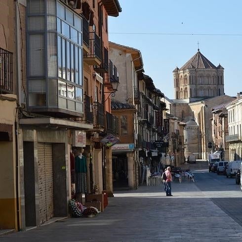 Toro reclama que se arreglen 97 fachadas y solares para Las Edades