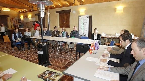 La Junta estrecha lazos con el sector turístico para dinamizar el medio rural de Palencia