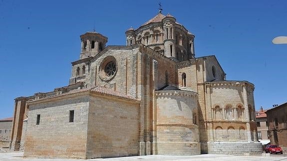 La Junta promociona Las Edades en Oporto con profesionales del turismo