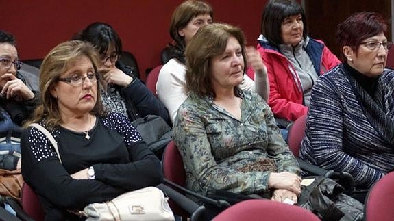 Las empleadas de limpieza de los colegios de Cuéllar llevan dos meses sin cobrar