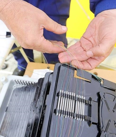 Contra las cajas negras que pueblan las fachadas de Palencia