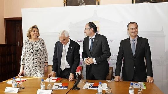 El Ayuntamiento de Palencia y Cruz Roja destinan 17.000 euros a las ayudas de emergencia