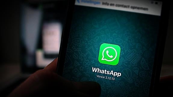 Un médico condenado a reparar el honor de su antiguo socio en Whatsapp